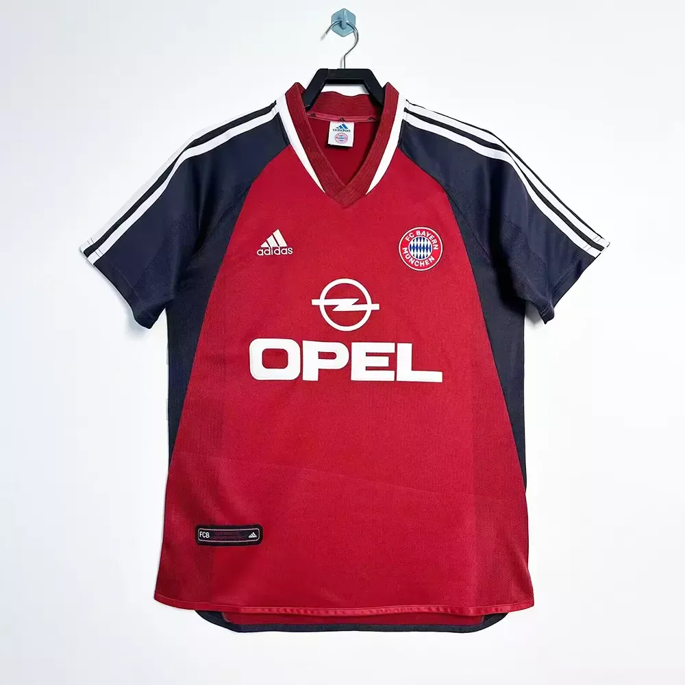 FC Bayern Jersey | 2001-02 Retro Football Shirt...