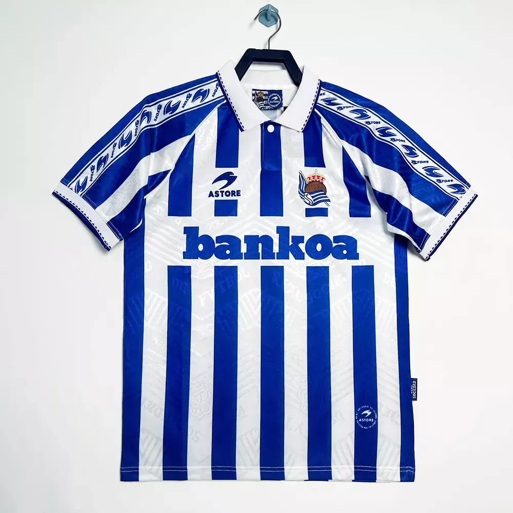 Real Sociedad FC 1994-95 Home Kit – Retro...