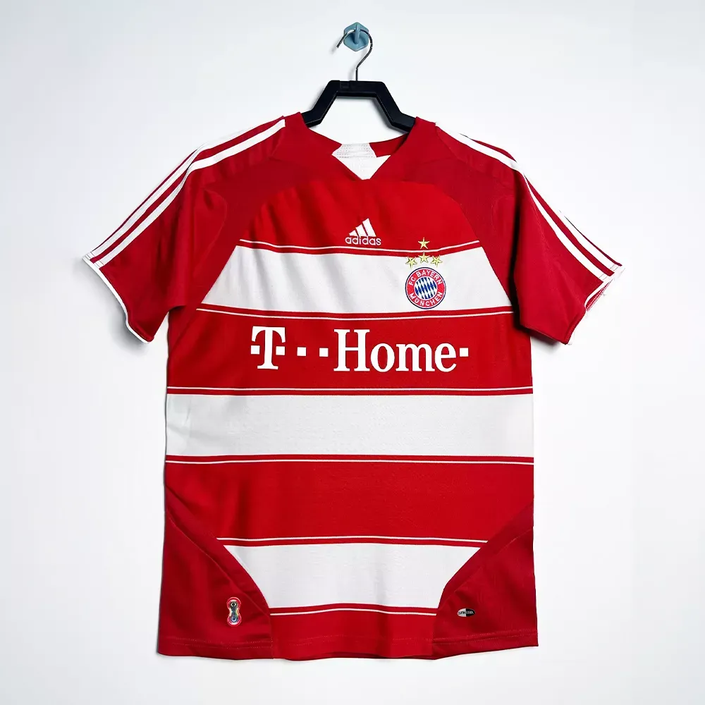 Bayern Munich Jersey | 2007-08 Retro Football S...